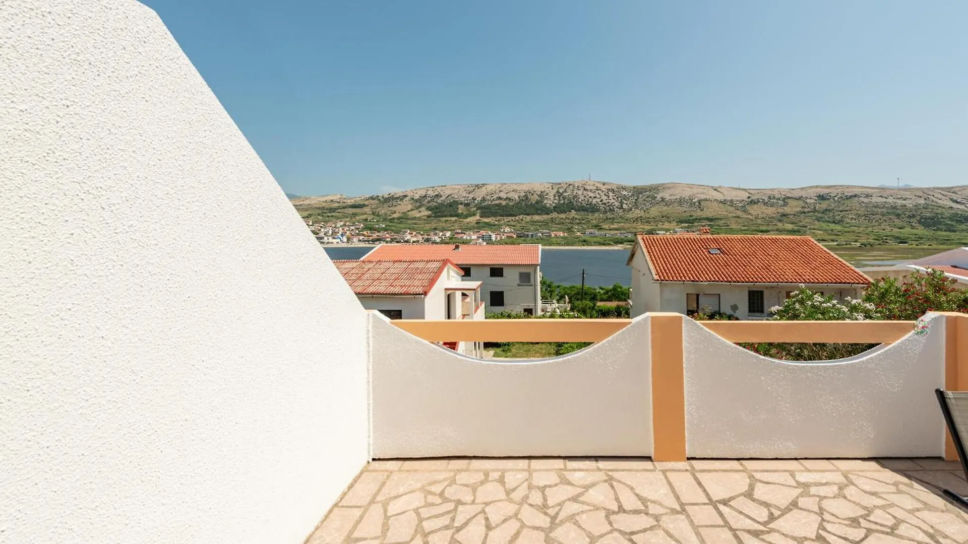 Nice Apartment In Pag With Wifi Pag Town 0*,  Chorvatsko